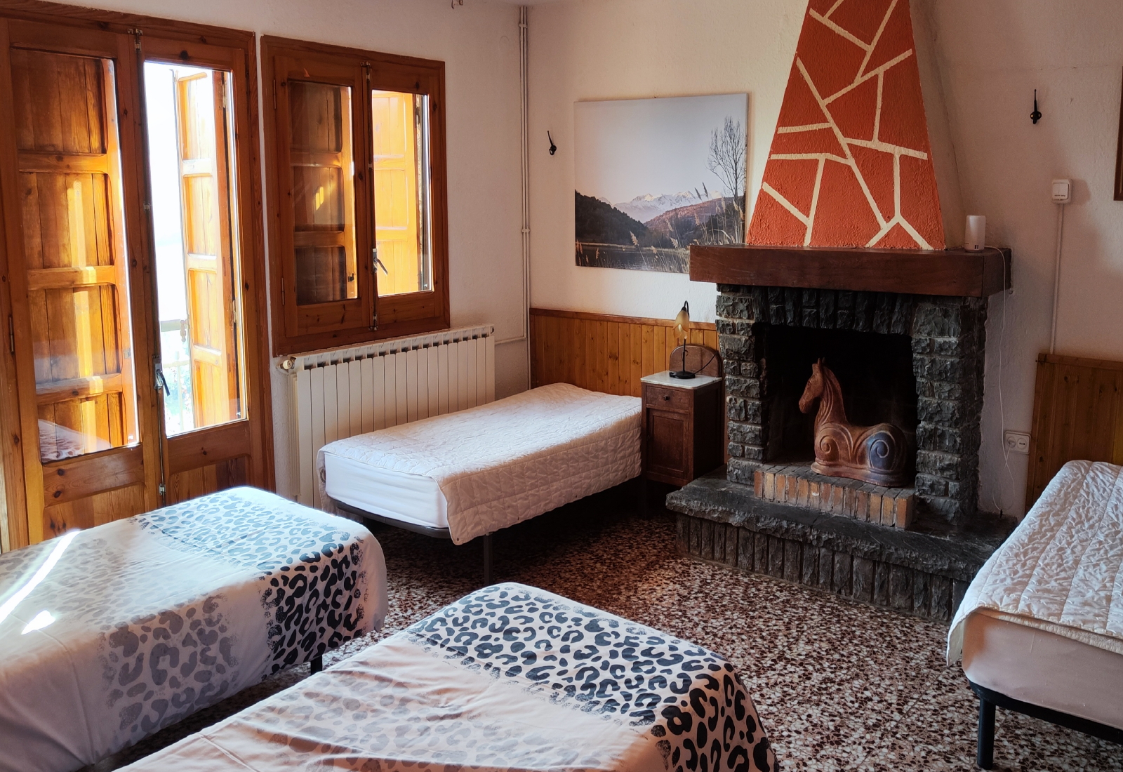 Habitacion con chimenea